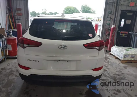 2018 Hyundai Tucson Sel z USA, uszkodzony, nr VIN KM8J33A4XJU655657